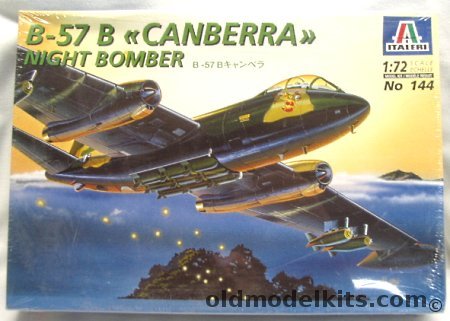 Italeri 1/72 B-57B Canberra Night Bomber, 144 plastic model kit